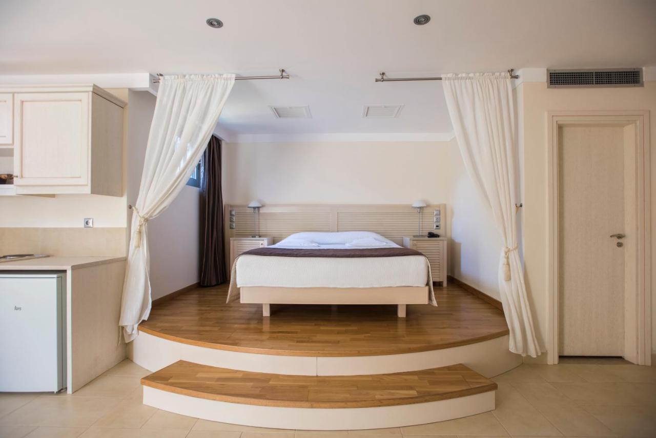 Almiriki Chios Rooms & Apartments Líthion Exterior foto